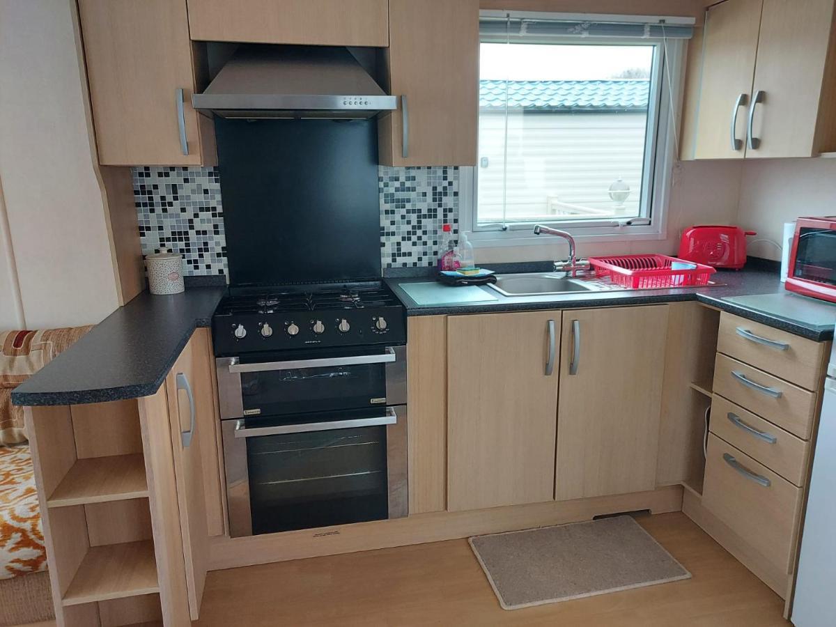 Berrow 6 Berth Pet Friendly Caravan On Sandy Glade מראה חיצוני תמונה
